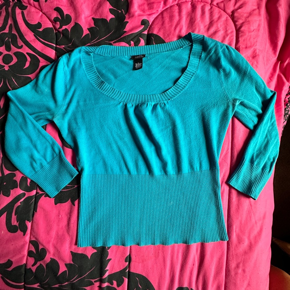 Rue 21 blue fitter sweater
